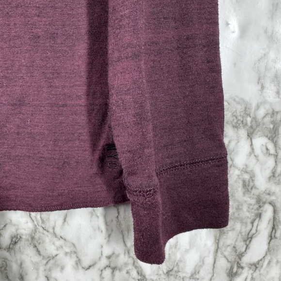 Express Crew Neck Shirt Mens Size Medium Maroon Long Sleeve - Picture 4 of 4